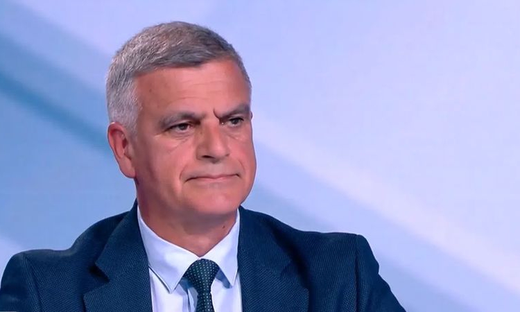 Стефан Янев: Проблемът с F-16 не съществува - самолетът е годен и в летателна способност