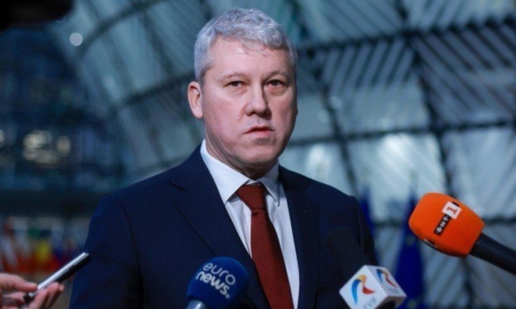 Назначиха служебен премиер на Румъния след оставката на Чолаку