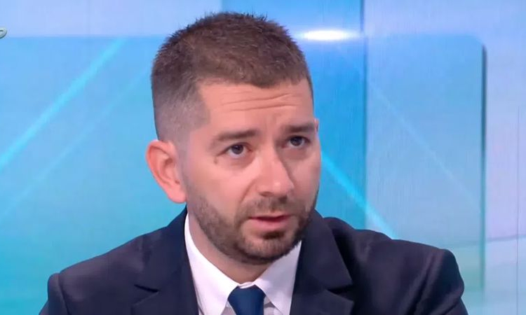 Слави Василев: Мутренска, превзета държава! Време е да се вдига юмрука!