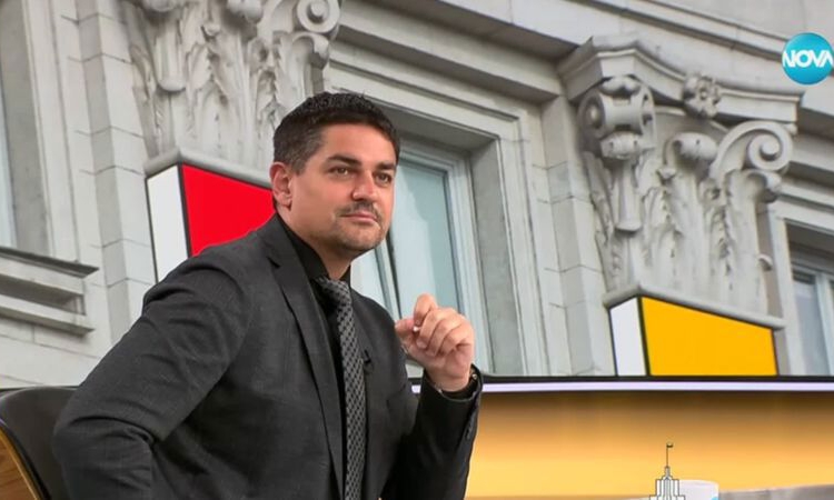 Радостин Василев, МЕЧ: Целият български народ трябва да се вдигне на протест 