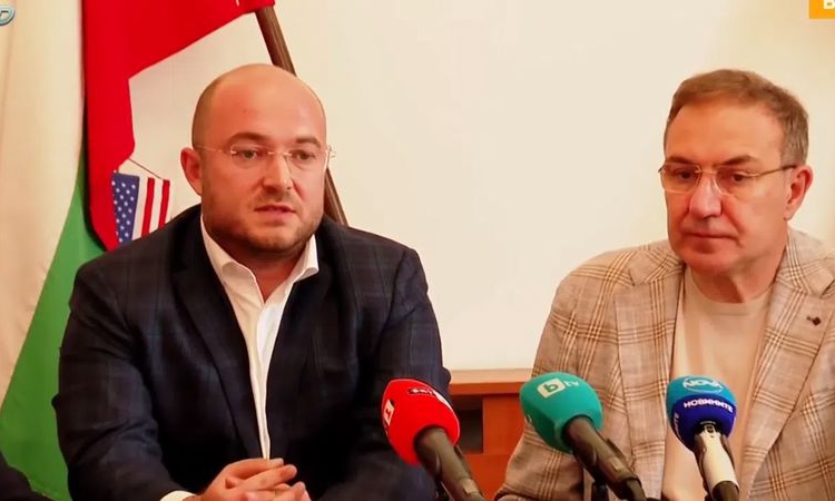„Стаи за извращения“: Извеждат 130 души от три нелегални дома за възрастни във Варна