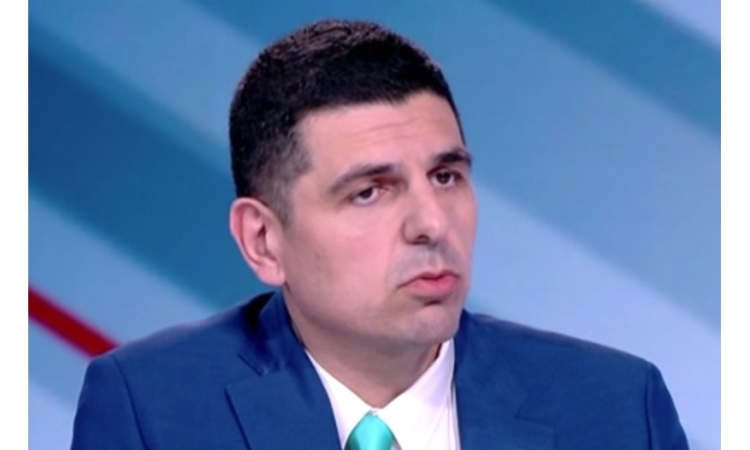 Ивайло Мирчев: Екотаксите скачат с 1000% заради Таки