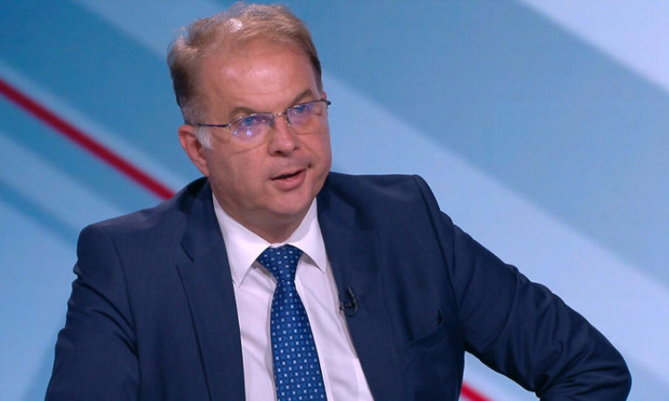 Радомир Чолаков, КЗК: Трябва да внимаваме да не ударим производителя най-накрая