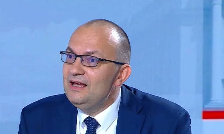 Мартин Димитров: Да сте чули страна, която е приела еврото, да каже - искаме да излезем от еврозоната?