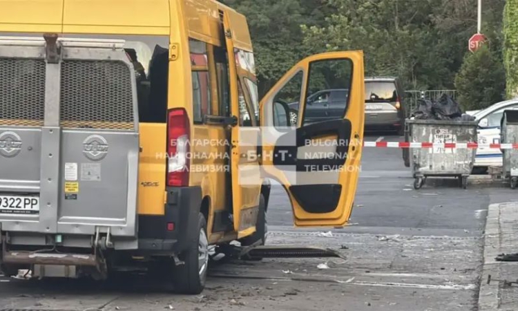 Метанова бутилка се взриви на бензиностанция в Бургас и влезе в съседената автомивка