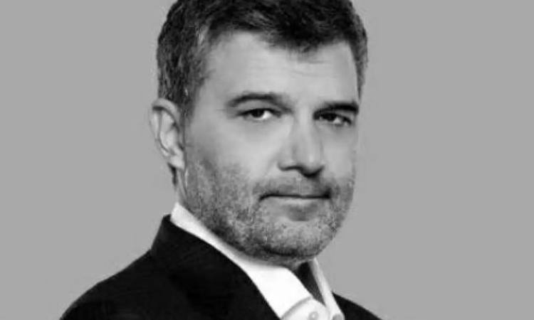 Тодор Славков бил сам две седмици в къщата, където се самоубил