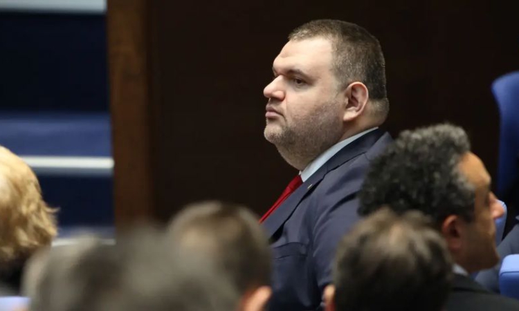 Полина Паунова: Искането на Пеевски за закриване на Антикорупционната комисия е доста фалшива театралност