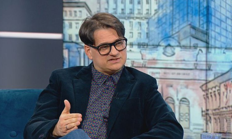 Министър Бачев: До месец ще се обявят конкурси за директори на опери и театри