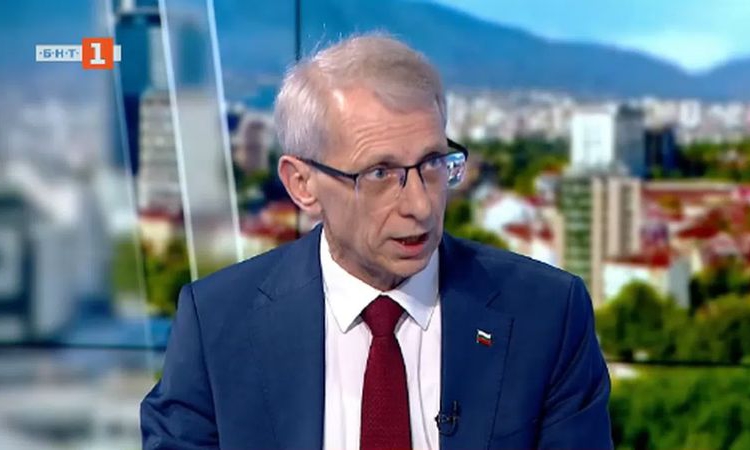 Николай Денков: Там, където се докоснат Пеевски и Борисов, всичко се блокира