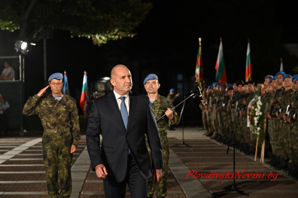 Българската армия представя модерни дронове пред президента Радев