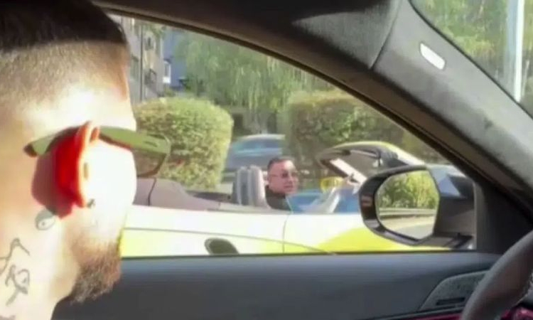 Русинова за коментара на Емрах Стораро за гонката: Колко трябва да си тъп, за да кажеш, че на спортен режим "колата сама си замъглява километража"?
