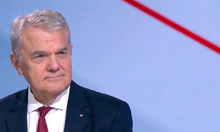 Румен Петков: Изказването на Борисов за Киселова е неприлично, дано се извини