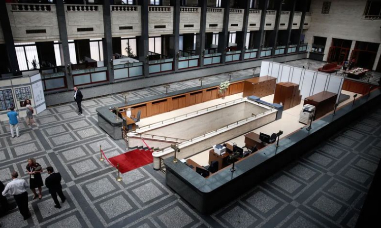 БНБ: Парите в обращение намаляха с над 2 млрд. лева през последното тримесечие заради еврото