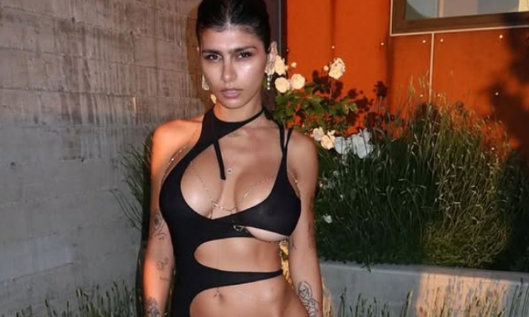 Бивша порноактриса коментира слухове, свързващи я с футболист на Атлетико Мадрид