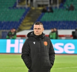 Селекционерът на България: Никакъв резултат няма да ме учуди. Усещам атаки още след първите два мача