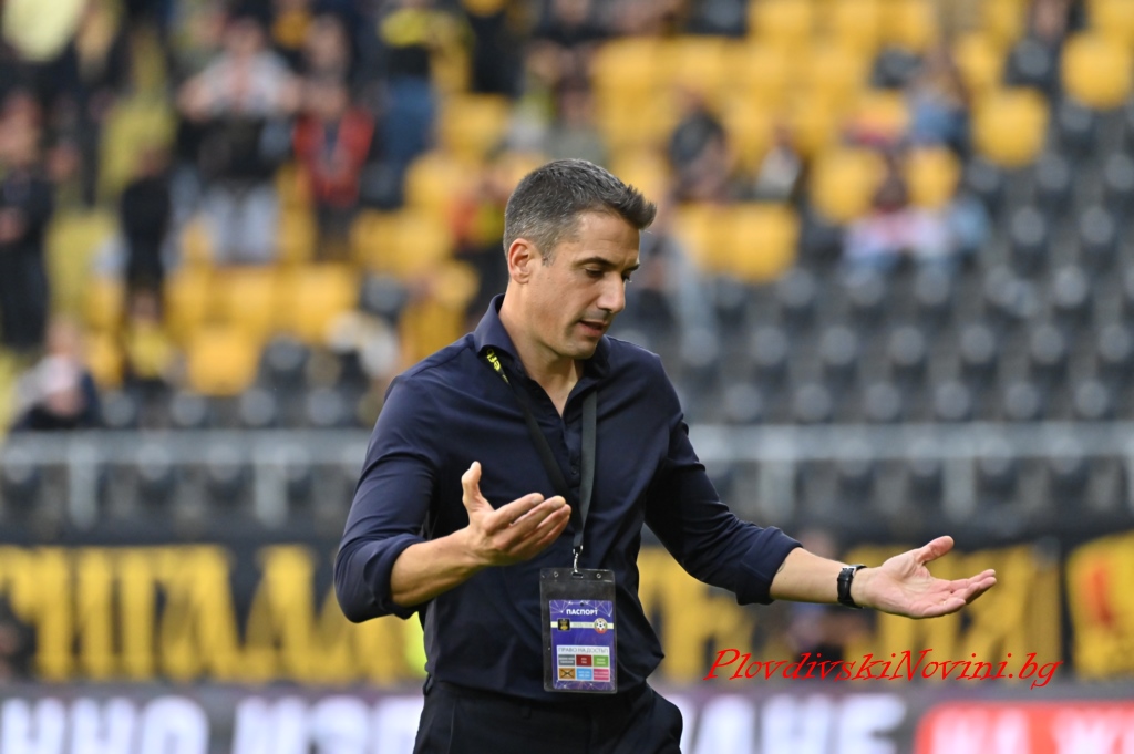 Хулио Веласкес атакува рекорд с Левски