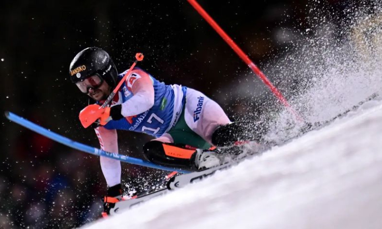 Албет Попов завърши в Топ 10 на слалома в Гургъл, французин със сензационна победа