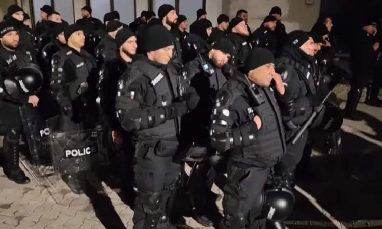 Асен Василев: Оставката на Митов трябва да е депозирана още тази вечер