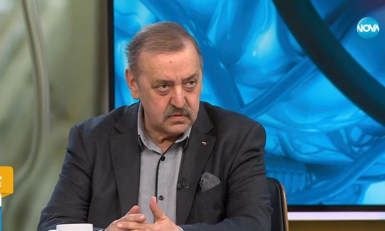 Проф. Кантарджиев: Вадете маските, грипът идва! Веднага направете това, за да не ви тръшне