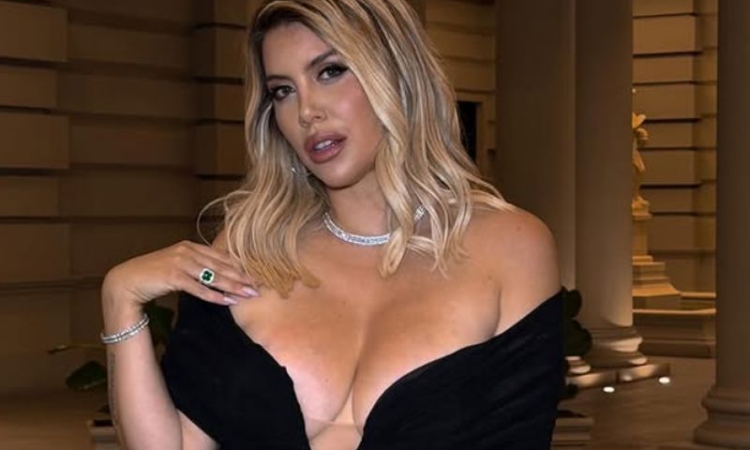 Уанда Нара се появи на светско събитие без бельо