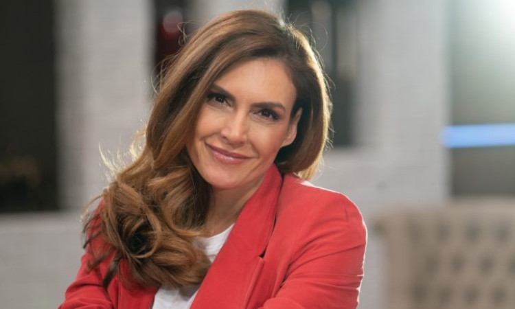 Диана Любенова: Пробвах тройка с двама мъже, но не беше за мен