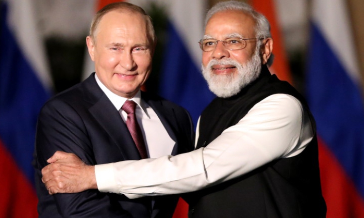 Путин обеща да продължи &quot;непрекъснатите&quot; доставки на гориво за Индия