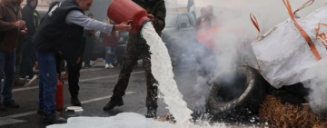 Недоволството на гръцките фермери не стихва