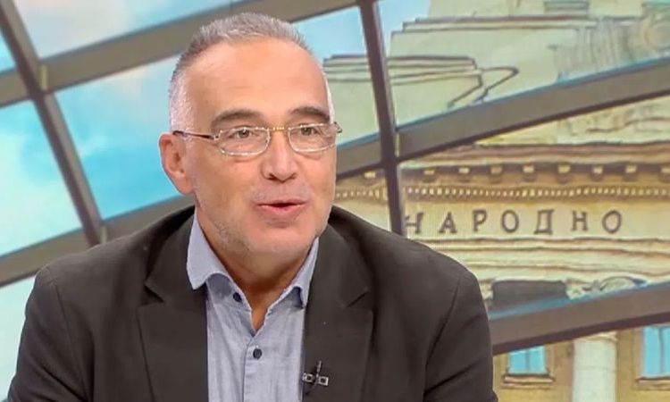 Антон Кутев: Президентът може да подаде оставка преди назначаването на служебен кабинет