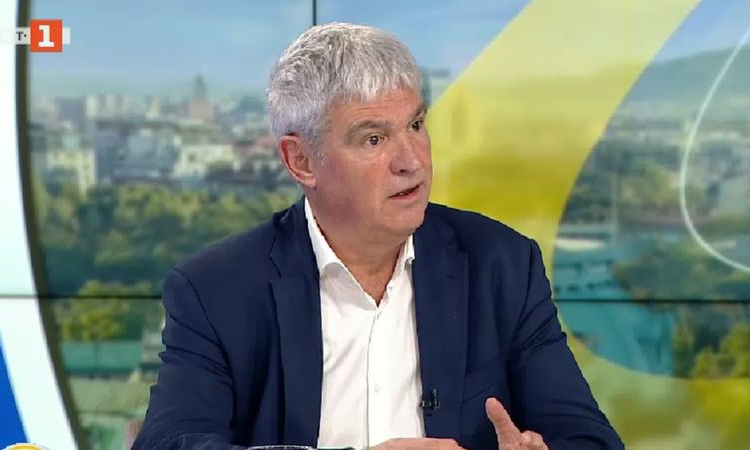 Пламен Димитров поиска депутатите да гласуват вкараните в НС бюджети