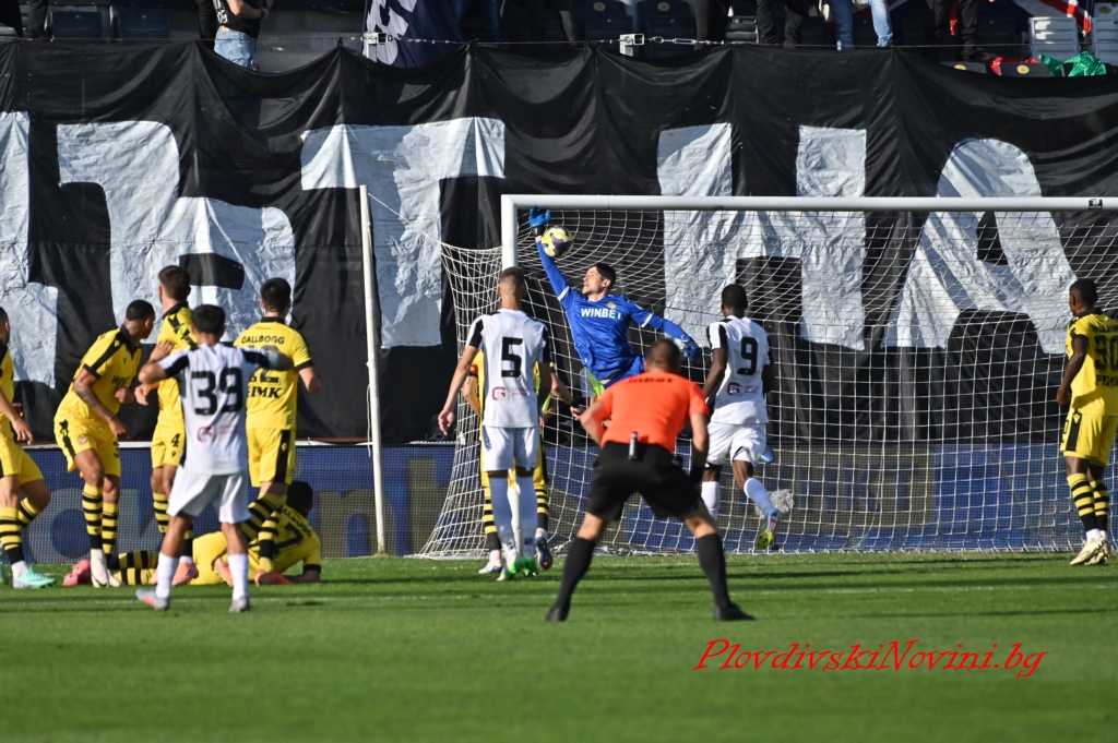 Пловдивско дерби на 1/4-финалите за Купата на България