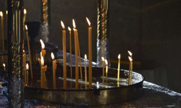 Почина писателят Роси Антов