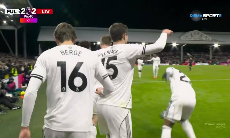 Ливърпул се издъни срещу Фулъм в невероятна драма