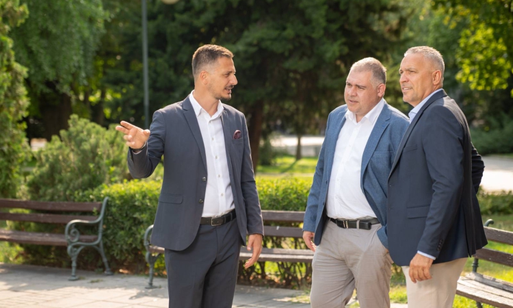 "Независими за Пловдив" питат кмета какво се случи с парите от увеличението на таксата за паркоместа