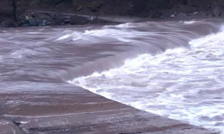 Река Арда преля и откъсна от света шест села в община Ардино