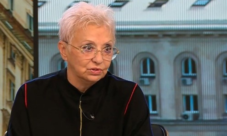 Пиар експертът Диана Дамянова: Радев направи това, което е логично, но нечестно - целта му е да казва малко