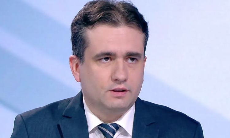 Божанов: Борисов почти си призна, че са заложени бомби на служебния кабинет