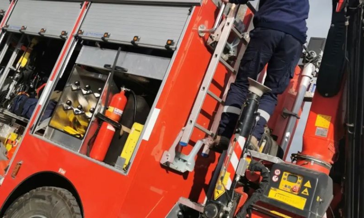 Запис от камерите показва запалването на хижата до Петрохан