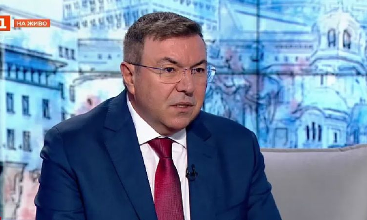 "Нима Цветница и Великден се определиха сега": Костадин Ангелов за бавенето на изборите - чакаме някой да подреди политическия си проект