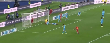 Рома надви Каляри на ''Олимпико''