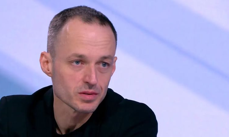 Доц. Стойчев за избора на Гюров: Реверанс към ПП-ДБ