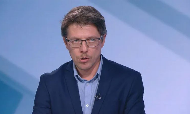 Стоил Цицелков: Ако ЦИК не е готова да се фокусира върху основната си работа, призовавам членовете ѝ да обмислят оставка