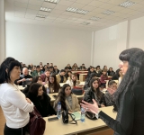 НЗОК разясни на студенти от ПУ правата им, когато са в чужбина