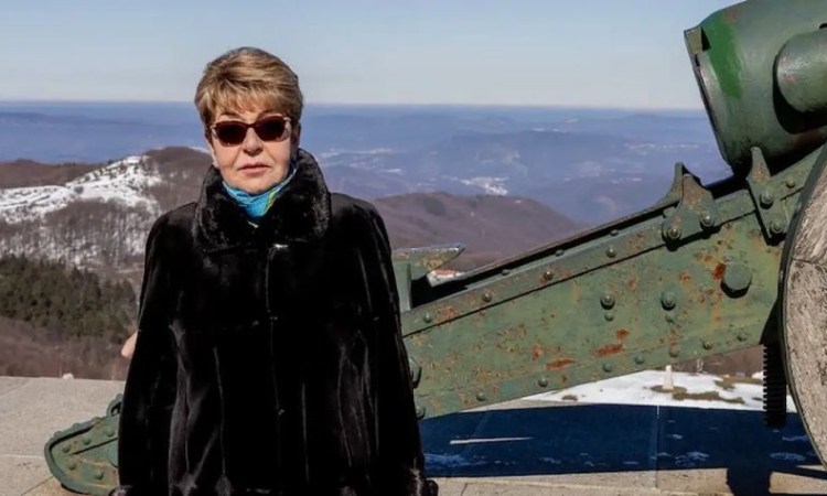 Елеонора Митрофанова: Безмилостно пренаписват летописа на българското Освобождение