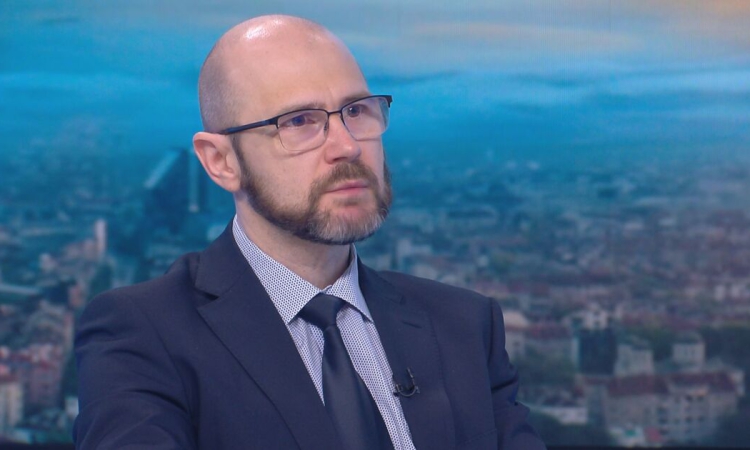 Министър Янкулов изготвя критерии за номинация на кандидати за главен прокурор