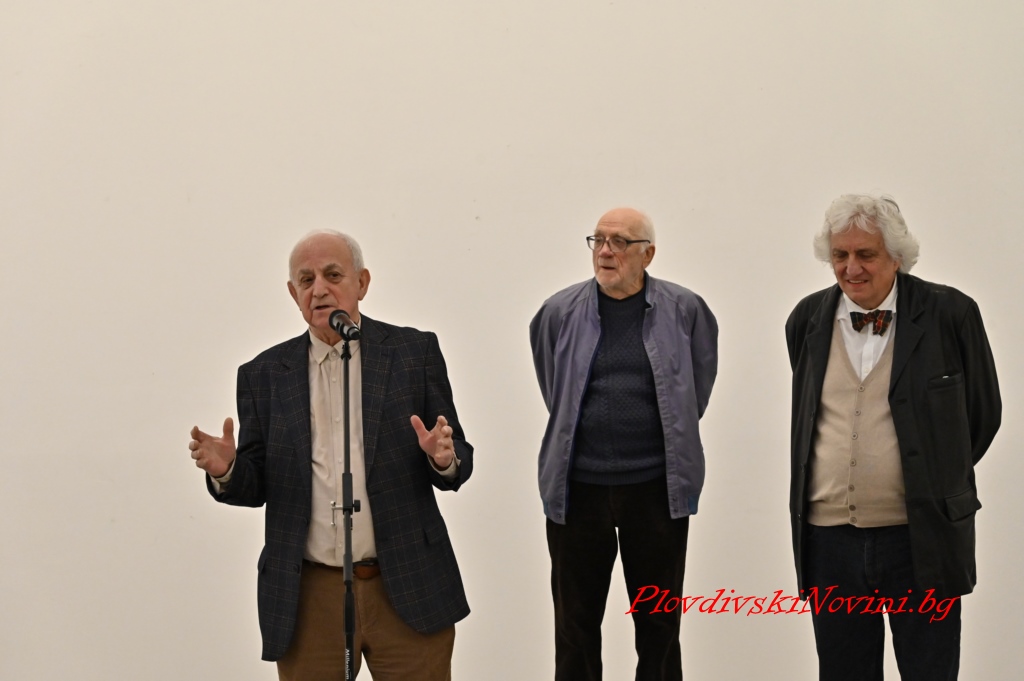 Павел Койчев с 13 гигантски пластики в Зала „2019“