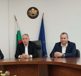 Областният управител представи двамата си заместници Димитър Згуров и Цветомир Цветков