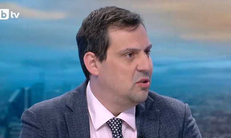 Бенчев: Цената на петрола ще се задържи висока