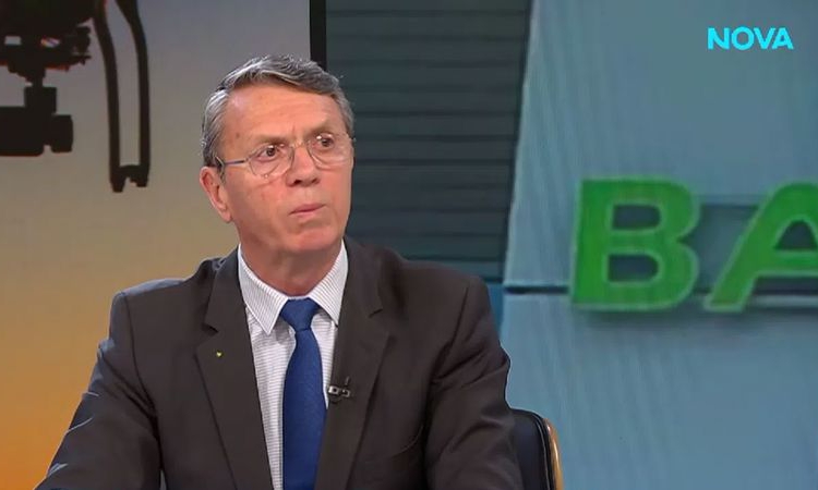 Полк. Иван Миланов: Ако дрон се намира в зоната на полетите, рискът от инцидент е реален