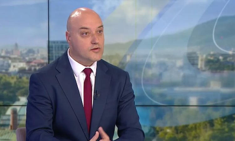 Атанас Славов: Сарафов е нелегитимно изпълняващ функциите главен прокурор
