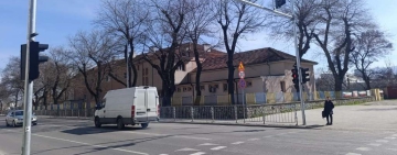 Поставиха нов светофар на възлово място в „Южен“